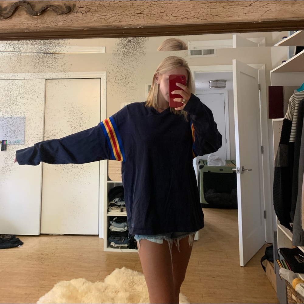 JCREW oversized long sleeve tee - Picture 2 of 5